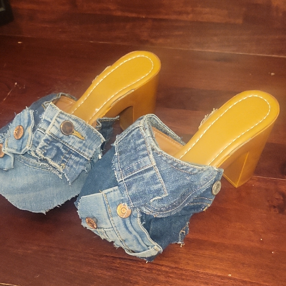BAMBOO Blue Denim Frayed Mules with Tan Block Heel